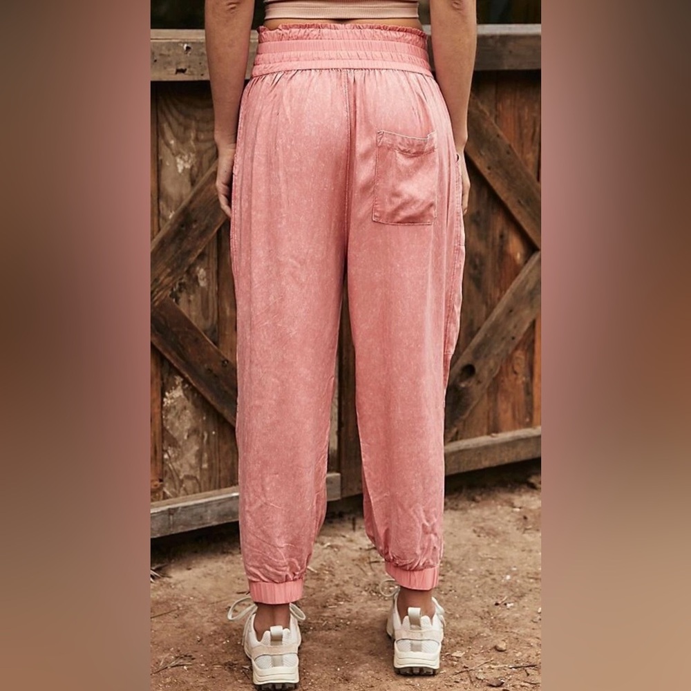 NWT Free People Movement XS Halfzies Jogger Pants in Brushed Apricot New $128 - Picture 2 of 8